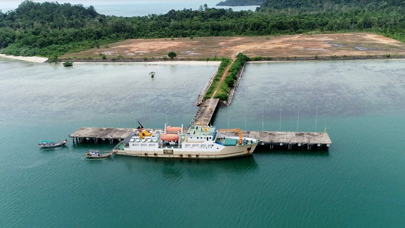 Pelabuhan Teluk Tapang Bakal Jadi Gudang Ekspor Impor di Pesisir Pantai Barat Sumatera
