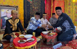 Tradisi Batagak Kudo-kudo, Bupati Yulianto: Warisan Nenek Moyang dan Benteng Generasi Muda