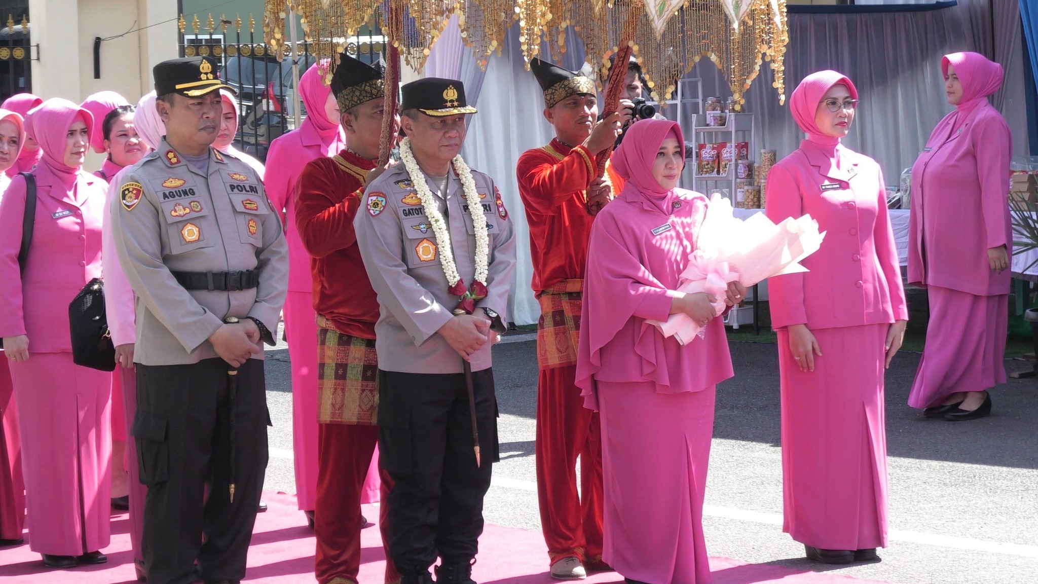 Kunjungi Polres Pasaman Barat, Kapolda Sumbar: Pelayanan Kepada Masyarakat Harus Menjadi Prioritas