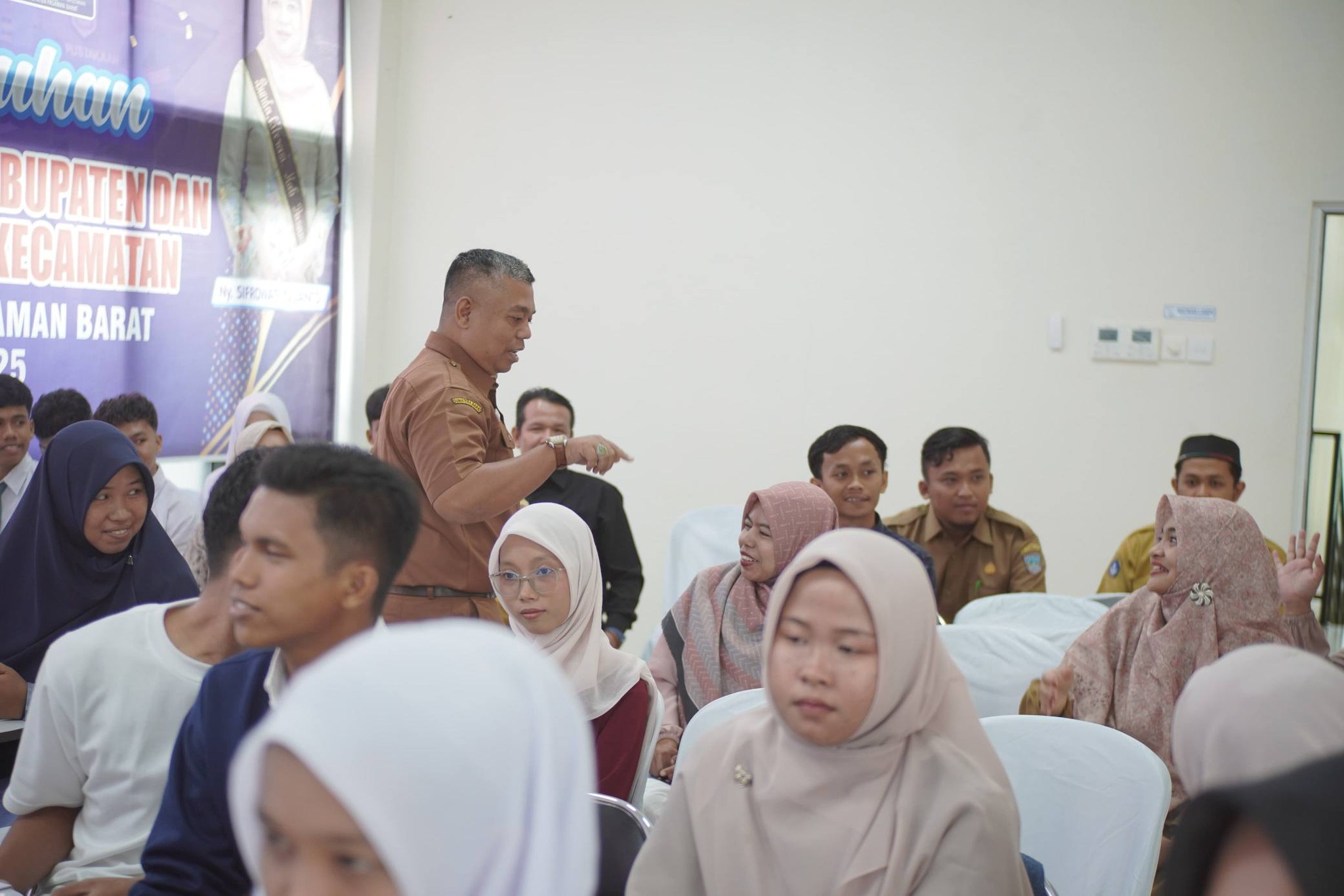 Dorong Kreativitas Digital, Pasaman Barat Bekali 50 Peserta Lomba Video Konten Literasi