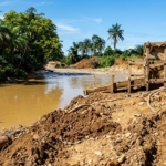 Diduga Jadi Sarang PETI, Aliran Sungai Batang Air Haji Pasaman Barat Rusak Parah