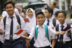 Mudahkan Akses Dekat Rumah, Jalur Domisili Tetap Jadi Pilar Utama SPMB