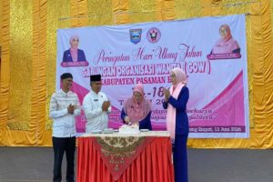 Refleksi HUT Ke-18 GOW Pasbar: Perempuan Sehat, Kunci Utama Kemajuan Daerah