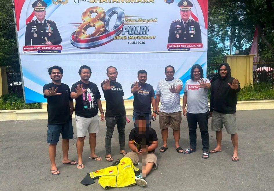 Pura-Pura Beli Mie Pemuda Paruh Baya Ditangkap Tim Klewang