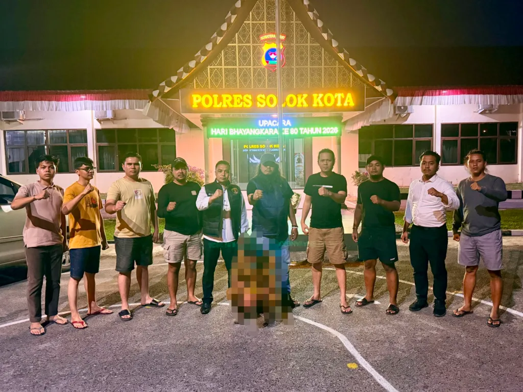 Polres Solok Tahan Pegawai Samsat Karena Gelapkan Uang Pajak Warga