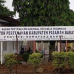 Layanan Plotting dan Validasi Sertipikat Kantor Pertanahan Pasaman Barat Dinilai Lamban